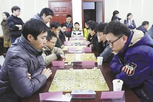 北京市象棋比赛精彩纷呈，选手实力大比拼